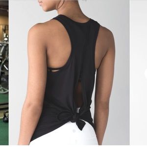 Lululemon All Tied Up Tank size 6 Black